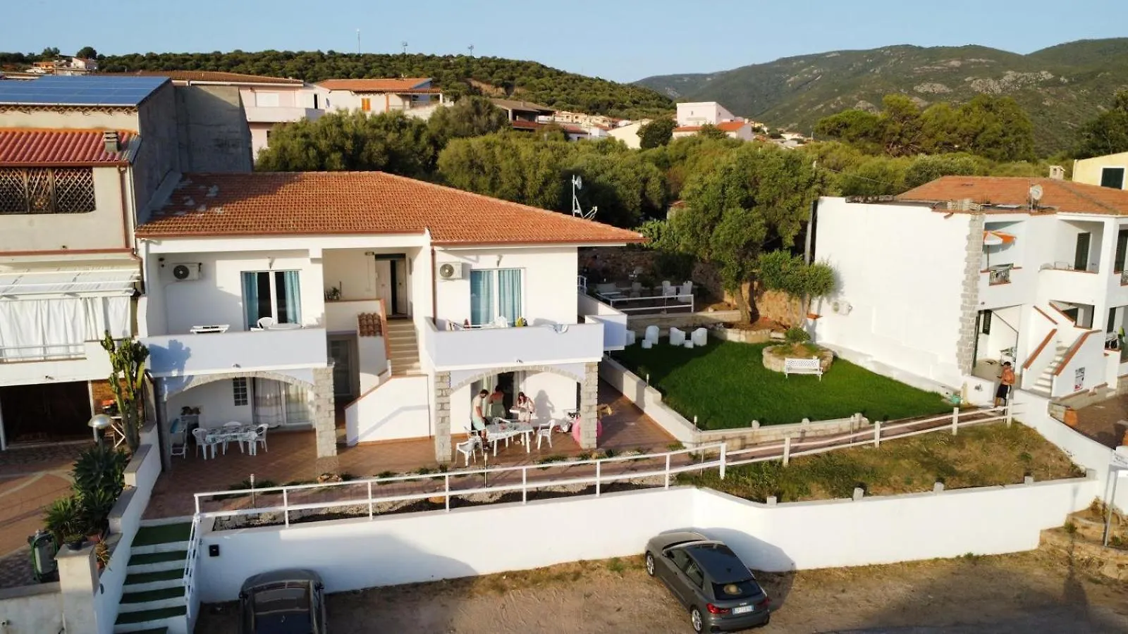 Beb Con Piscina Villa Del Borgo Badesi Guest house