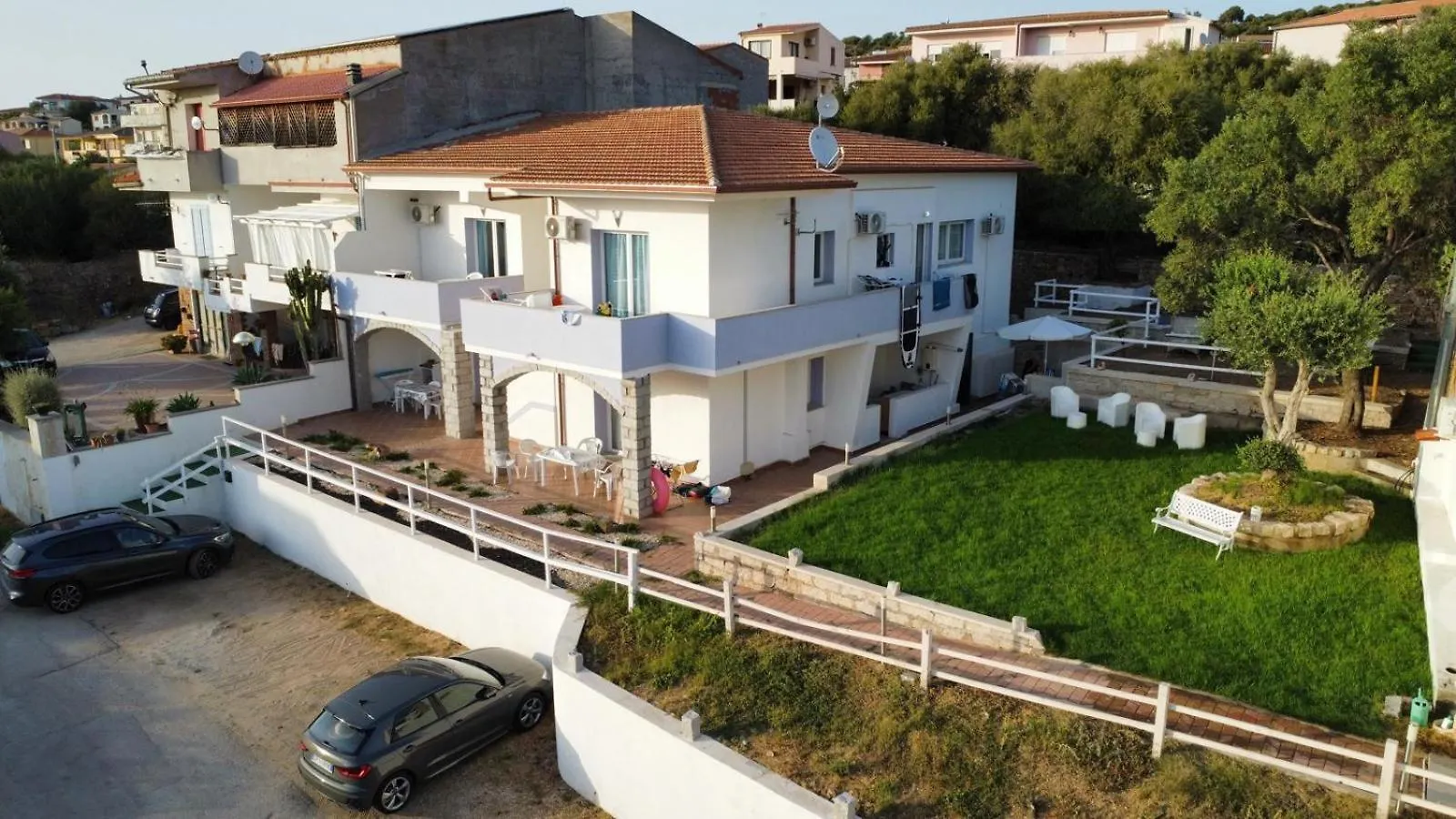 Gasthof Beb Con Piscina Villa Del Borgo Badesi